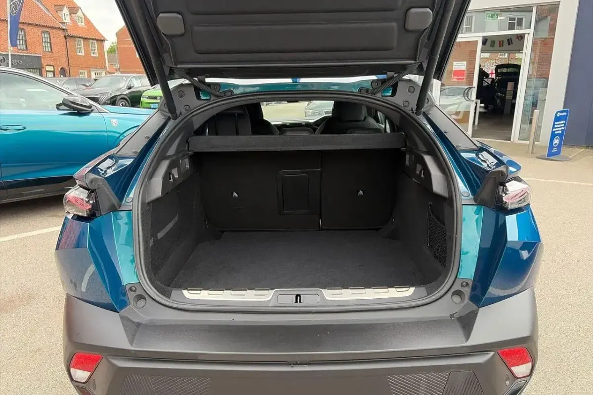 Used Peugeot 408 GT 129 HP (94 kW) 2023 Blue SUV