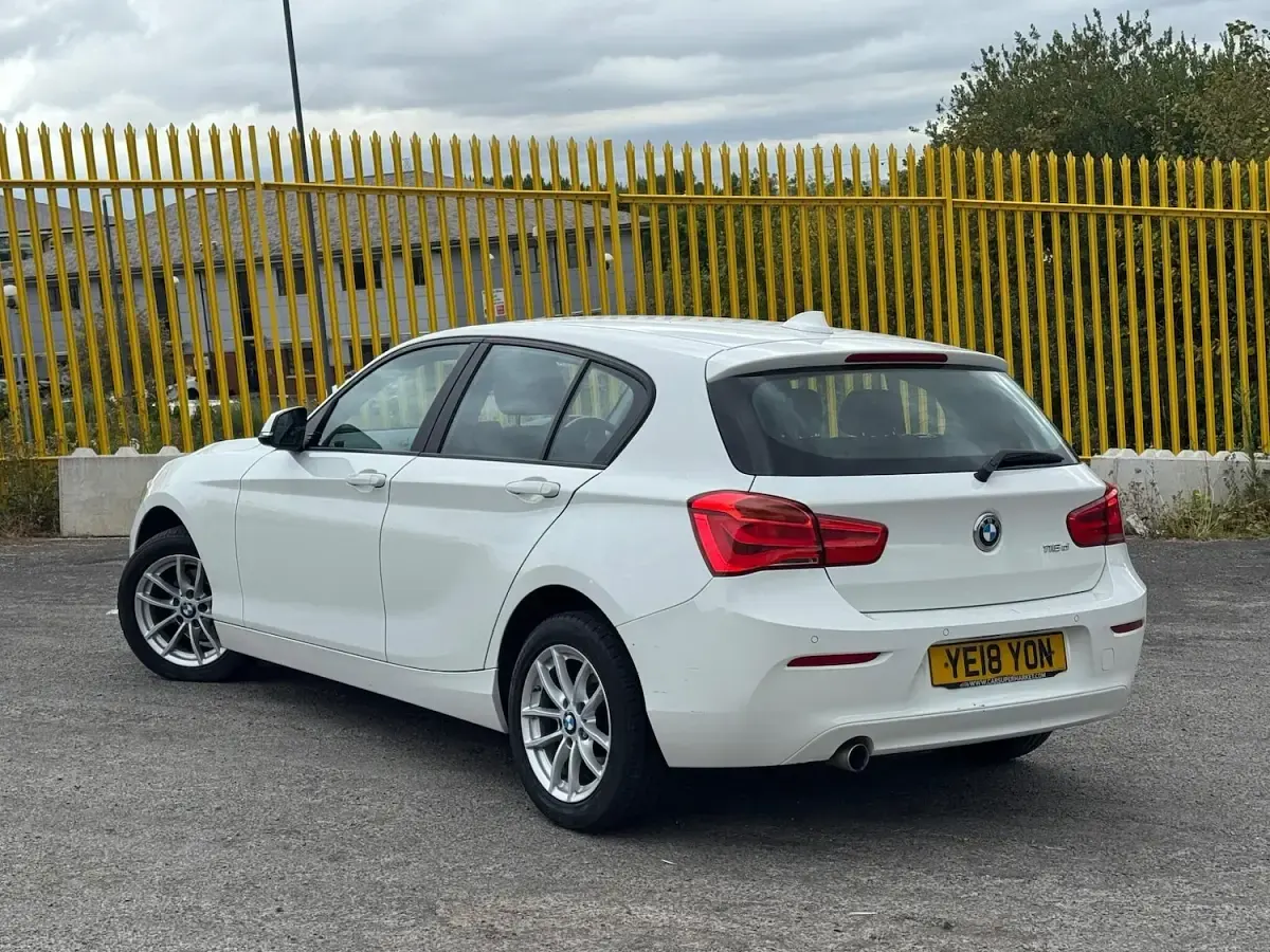 Used BMW 116 Comfort Edition 2018 White Hatchback
