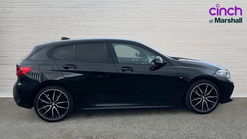 Used BMW 118 M Sport 136 HP (100 kW) 2022 Black Hatchback