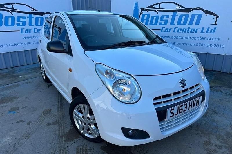 Used Suzuki Alto 2013 White Hatchback