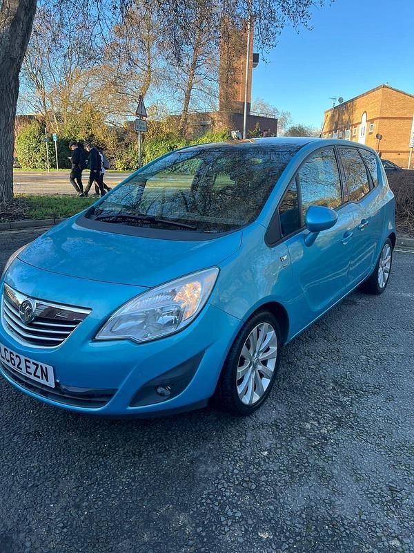 Used Vauxhall Meriva 2012 Blue MPV