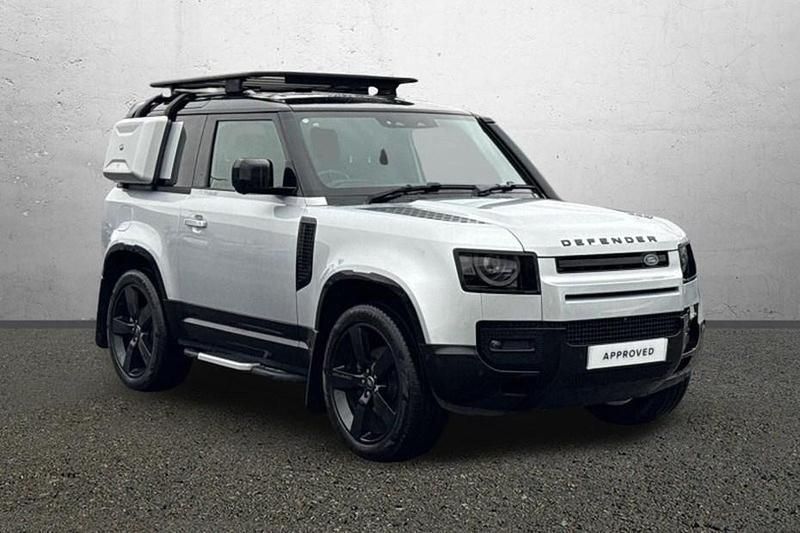 Used 2023 Land Rover Defender HSE Dynamic Hatchback | £52,490 (Super price) - Image 1/1