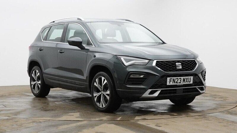 Dark camouflage Used 2023 Seat Ateca SE Technology SUV | £15,490 (Fair price) - Image 1/4