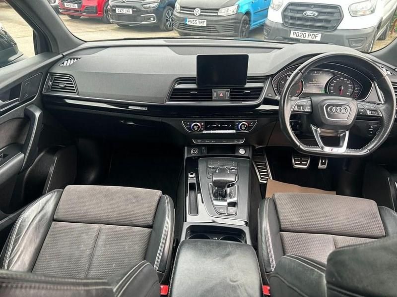 Used Audi Q5 Black Edition 190 HP (139 kW) 2019 Black SUV
