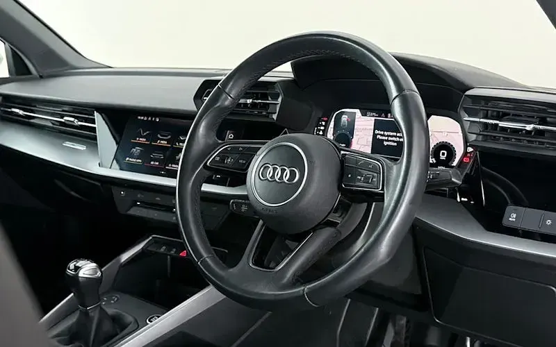 Used Audi A3 Sportback 110 HP (80 kW) 2023 White Hatchback