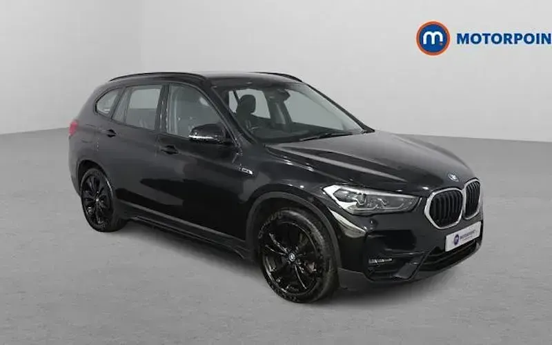 Begagnad BMW X1 Sport Line 220 HK (161 kW) 2022 SUV