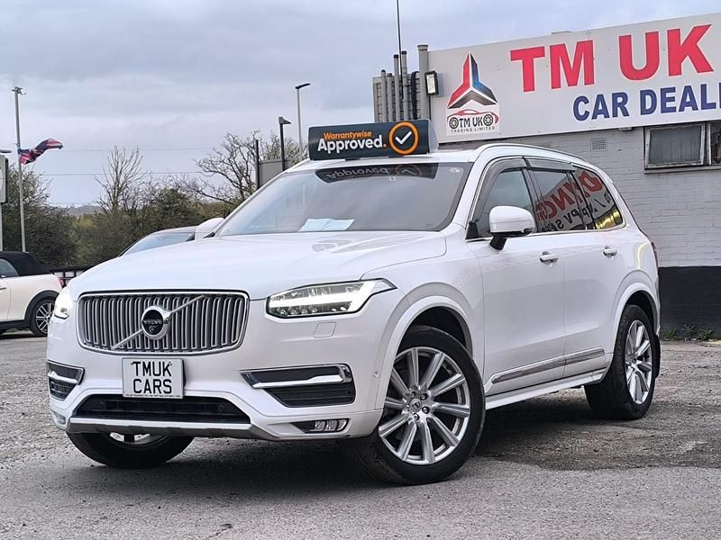 Used Volvo XC90 Inscription 2019 Pearl white SUV