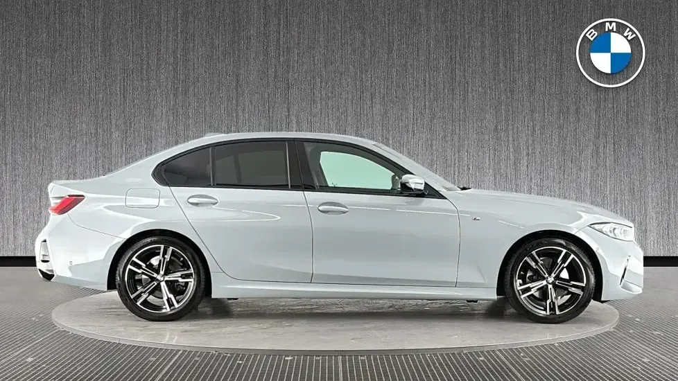 Used BMW 320 M Sport 181 HP (133 kW) 2026 Grey