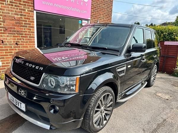 Black Used 2011 Land Rover Range Rover HSE SUV | £7,795 (Fair price) - Image 1/1