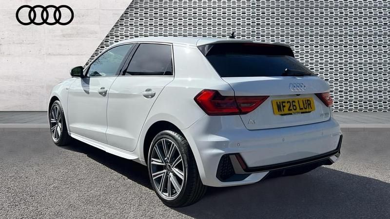 Ny Audi A1 Sportback S-Line 95 HK (69 kW) 2026 Vit Halvkombi