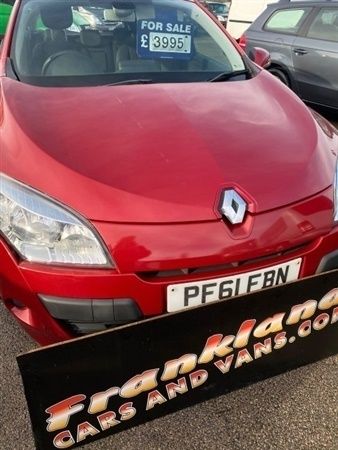Red Used 2012 Renault Mégane GrandTour Dynamique Estate | £2,995 - Image 1/1