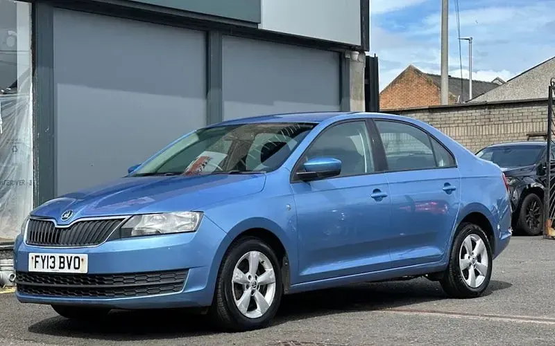 Used Skoda Rapid SE 122 HP (89 kW) 2015 Hatchback