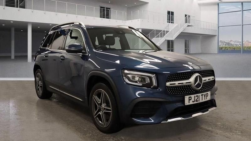 Blue Used 2021 Mercedes 200 AMG line Estate | £18,899 (Fair price) - Image 1/2