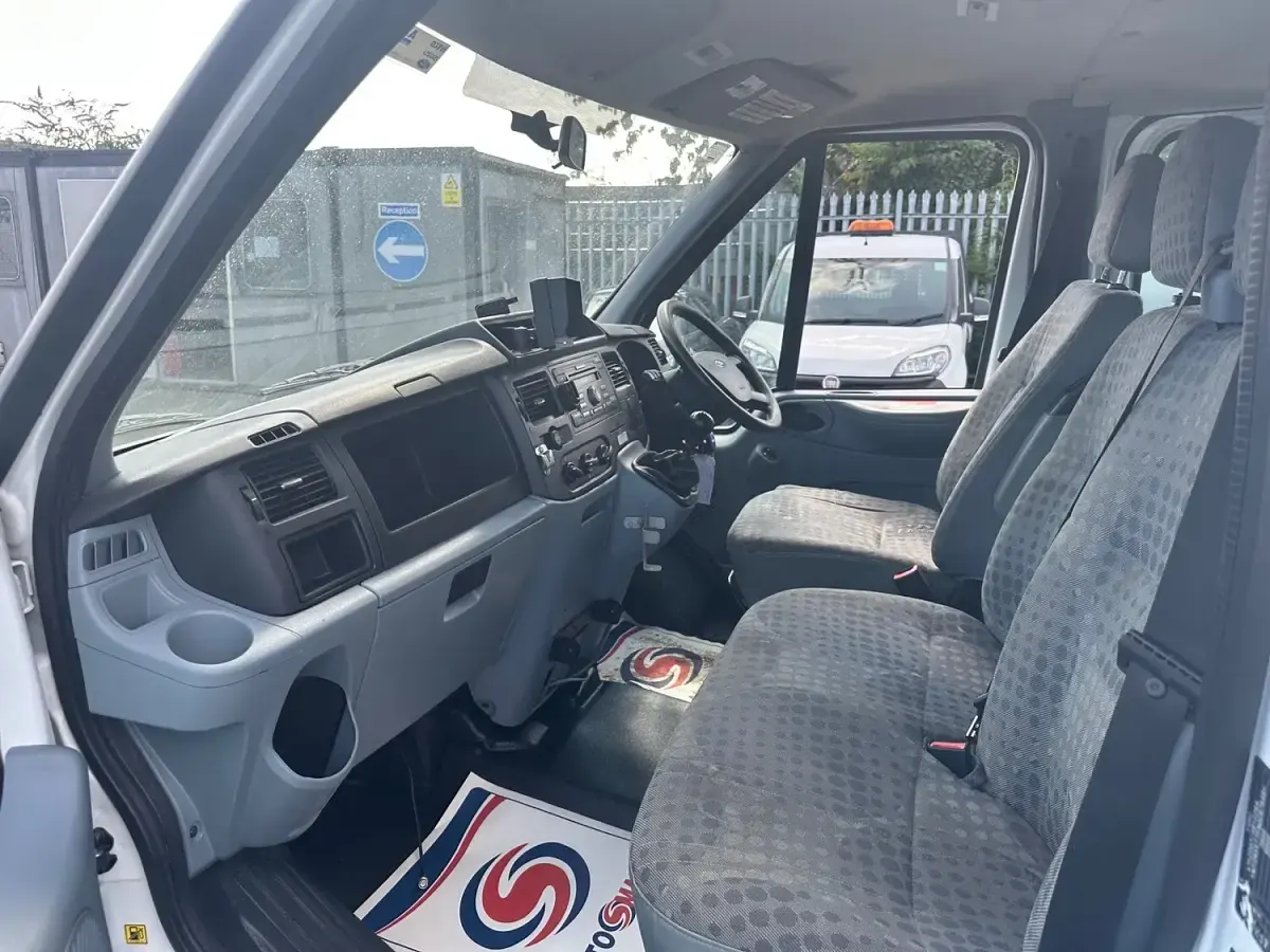 Used Ford Transit 100 HP (73 kW) 2014 White Cabriolet