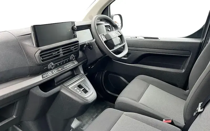 Used Citroën Dispatch 100 kW (136 HP) 2025 MPV
