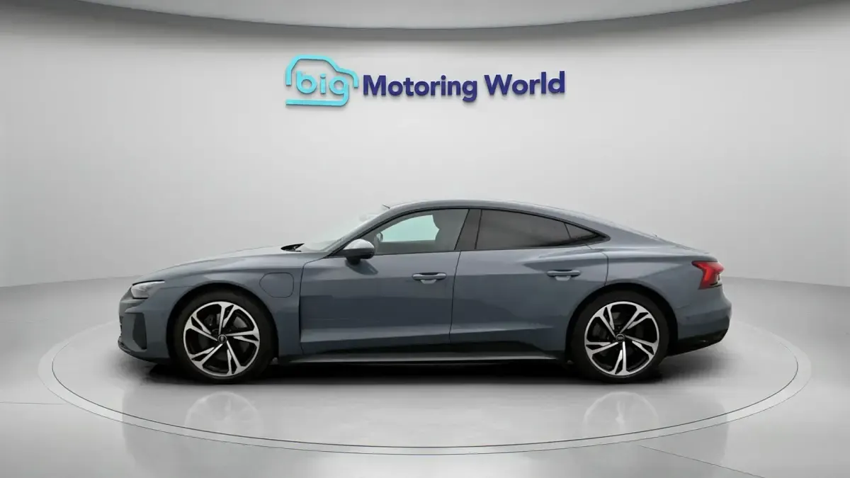 Used Audi e-tron GT quattro 389 kW (530 HP) 2022 Grey Sedan