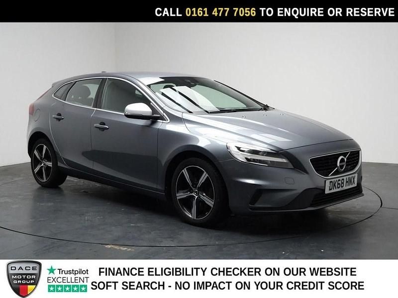 Used Volvo V40 R-Design 120 HP (88 kW) 2018 Grey Hatchback