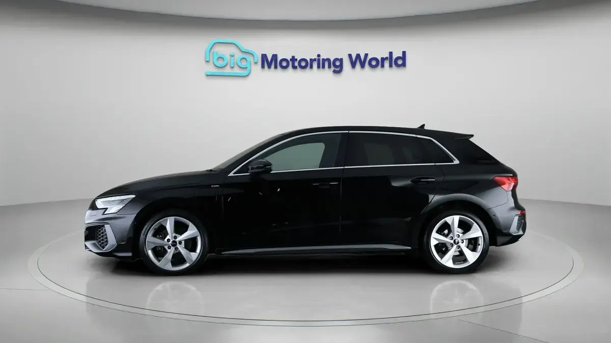 Used Audi A3 Sportback e-tron S-Line 201 HP (147 kW) 2022 Hatchback