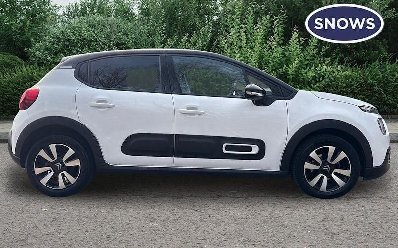 Used Citroën C3 PureTech 110 HP (80 kW) 2024 White Hatchback