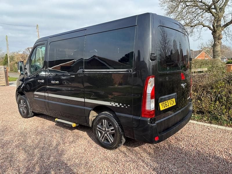 Used Renault Master 2013 Black Estate