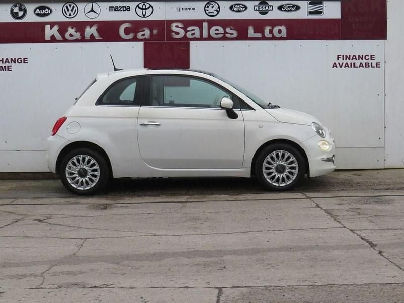 Used Fiat 500 Lounge 69 HP (50 kW) 2016 White Hatchback