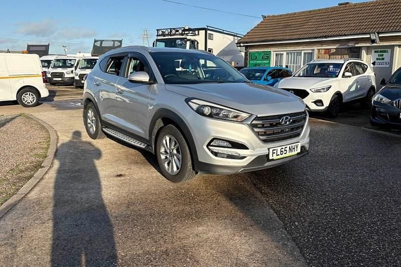 Used Hyundai Tucson Premium 116 HP (85 kW) 2015 Silver SUV
