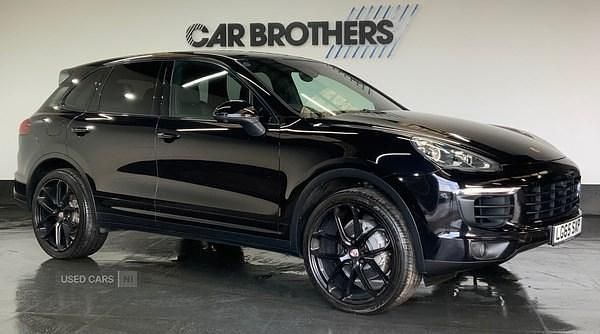 Black Used 2015 Porsche Cayenne SUV | £17,995 (Fair price) - Image 1/4