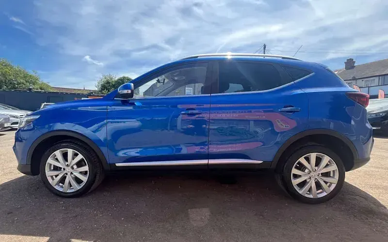 Used MG ZS Excite 106 HP (77 kW) 2018 Blue SUV