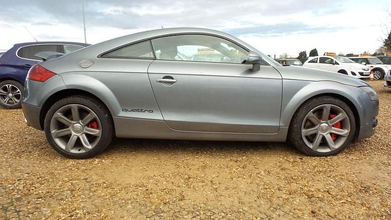 Used Audi TT Business 247 HP (181 kW) 2006 Grey Coupe