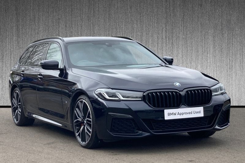Used BMW 520 M Sport 187 HP (137 kW) 2023 Black Estate