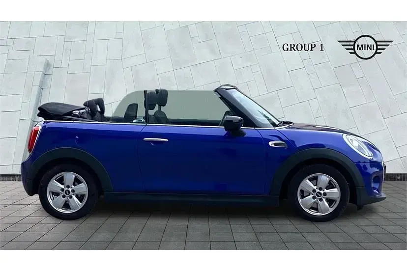 Used Mini Cooper Cabriolet Classic 136 HP (100 kW) 2019 Starlight blue Cabriolet