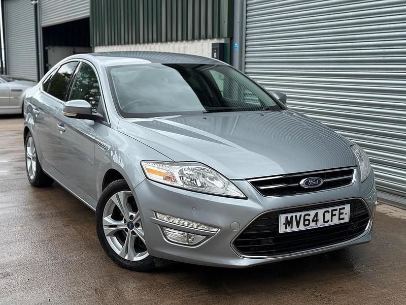 Silver Used 2014 Ford Mondeo Business Edition Hatchback | £4,395 (Fair price) - Image 1/4