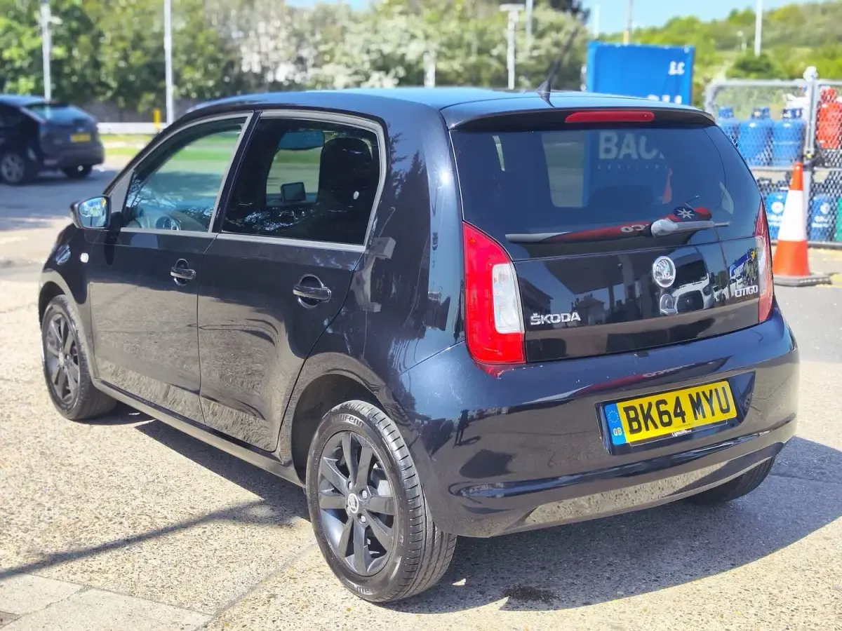 Used Skoda Citigo 75 HP (55 kW) 2014 Black Hatchback