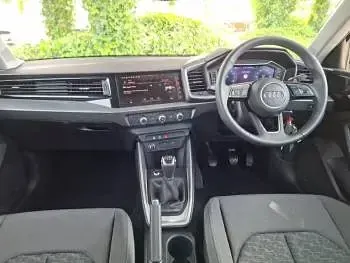 Used Audi A1 Sport 95 HP (69 kW) 2024 Green SUV