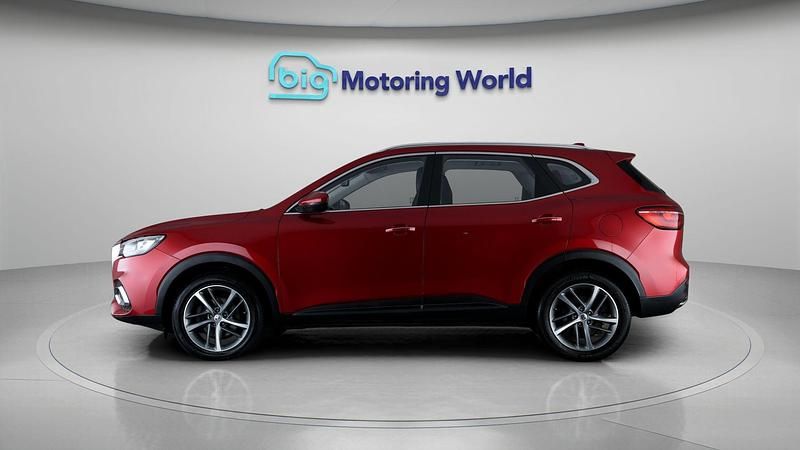 Used MG HS Exclusive 162 HP (119 kW) 2022 Red SUV