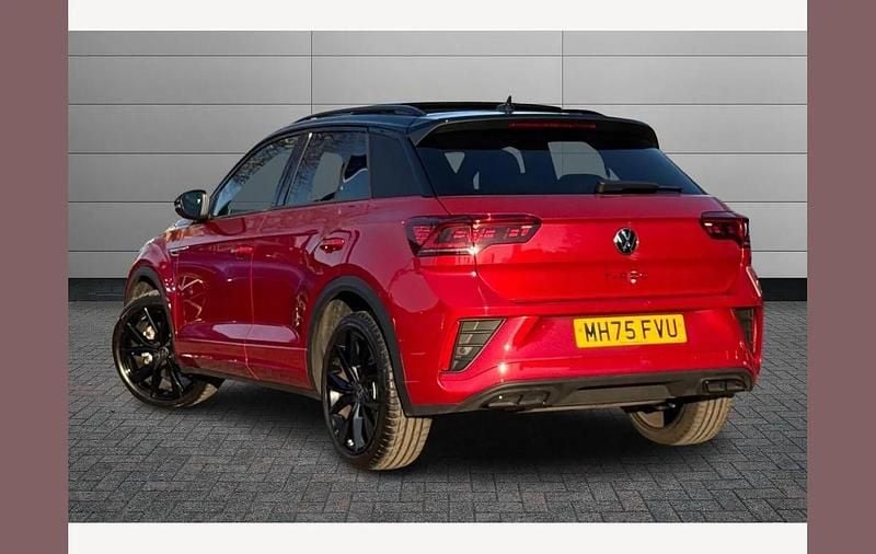 New VW T-Roc Black Edition 150 HP (110 kW) 2026 Red SUV