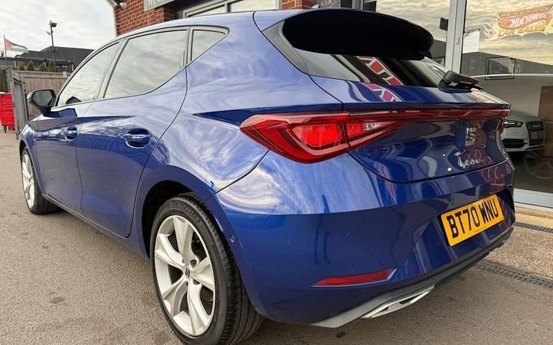 Used Seat Leon FR 131 HP (96 kW) 2023 Hatchback