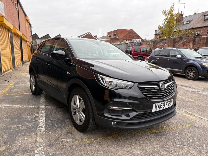 Black Used 2018 Vauxhall Grandland X SUV | £7,995 (Super price) - Image 1/4
