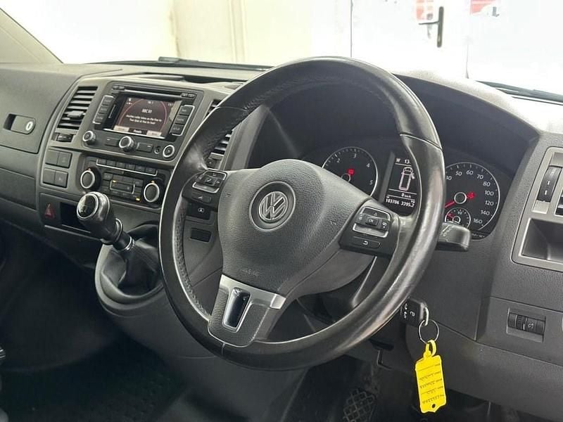 Used VW T5 SE 180 HP (132 kW) 2014 White Van