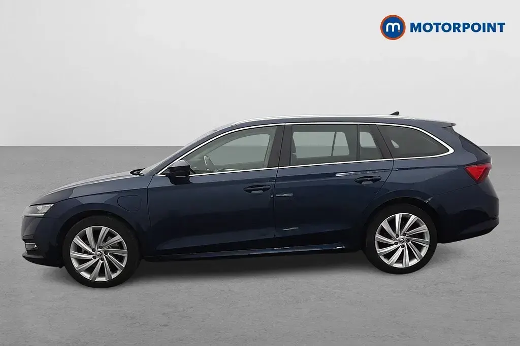 Used Skoda Octavia SE L 2022 Blue Estate