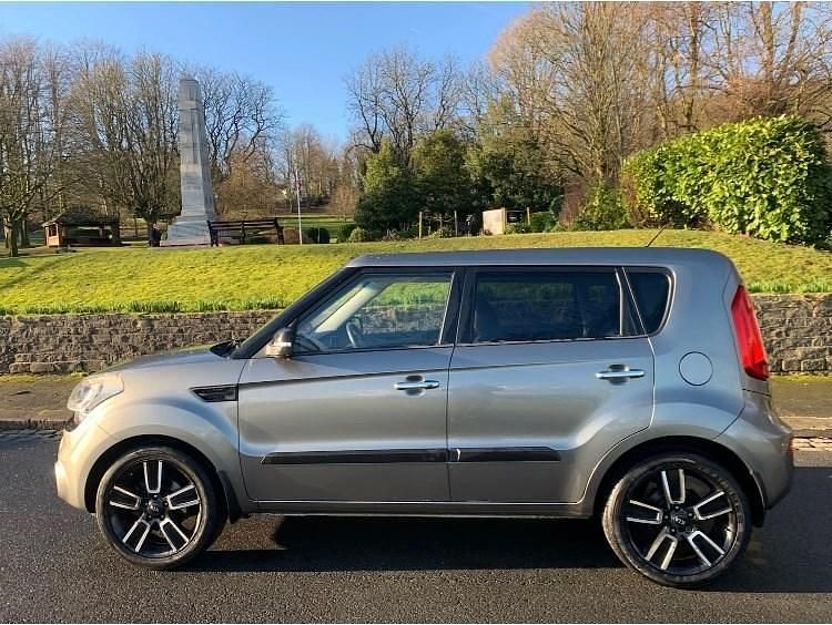 Used Kia Soul 126 HP (92 kW) 2012 Silver SUV