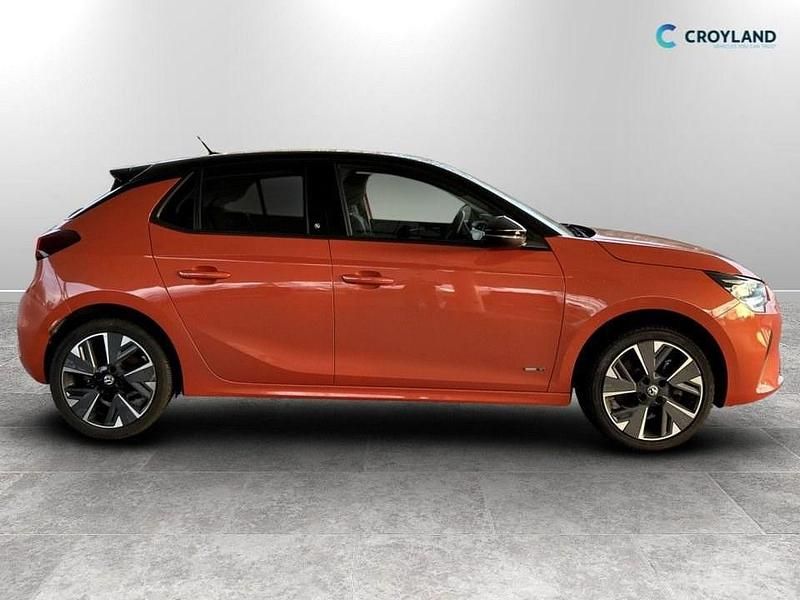 Used Vauxhall Corsa-e 100 kW (136 HP) 2022 Orange Hatchback
