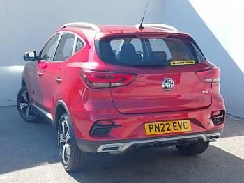 Używany MG ZS Excite 106 KM (77 kW) 2022 Czerwony SUV
