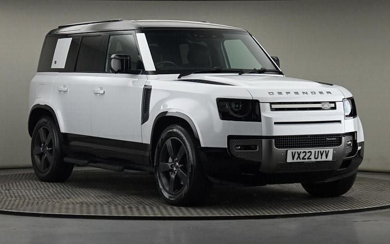 Used 2024 Land Rover Defender HSE Dynamic SUV | £58,650 - Image 1/4