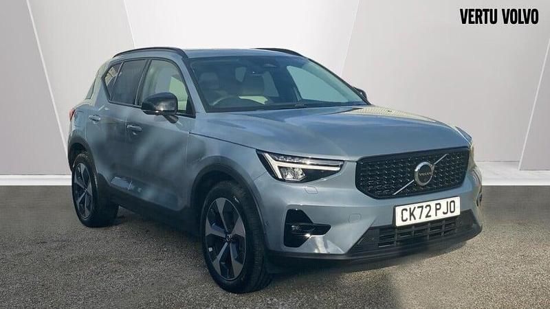 Used 2022 Volvo XC40 Ultimate SUV | £29,882 (Fair price) - Image 1/3