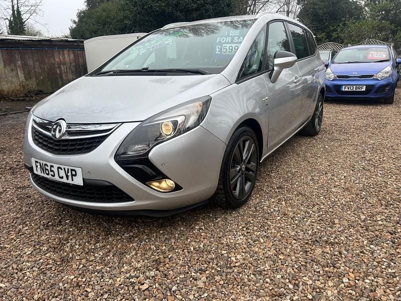 Used Vauxhall Zafira SRi 170 HP (125 kW) 2015 Silver MPV
