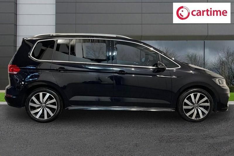 Used VW Touran R-line 150 HP (110 kW) 2020 Black MPV