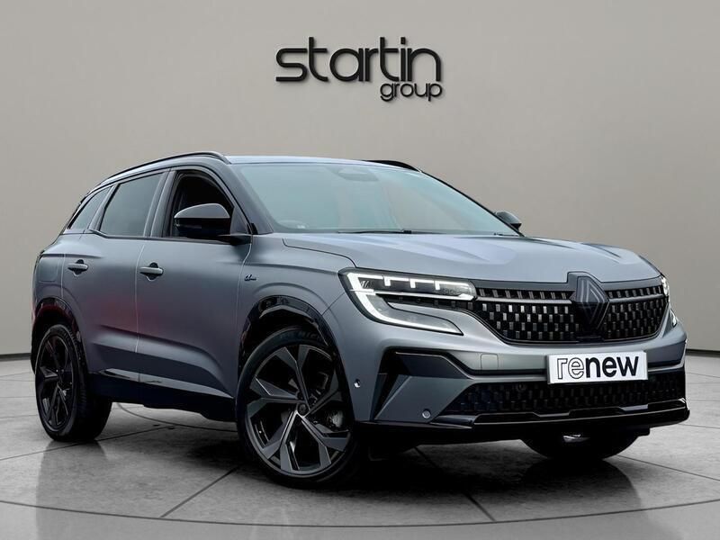 Grey/black Used 2023 Renault Austral Techno Esprit Alpine SUV | £24,892 (Good price) - Image 1/4