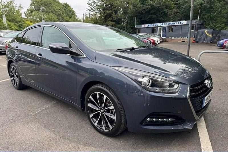 Blue Used 2018 Hyundai i40 SE Sedan | £10,895 (A bit pricey) - Image 1/1