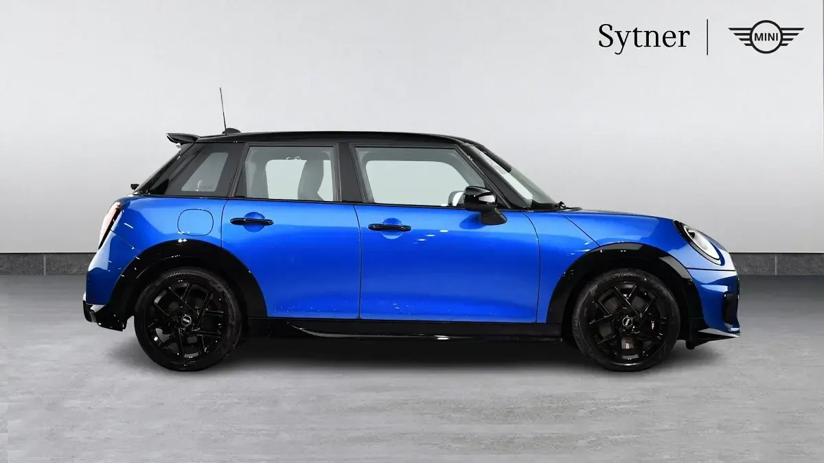 Used Mini Cooper S Hatch 201 HP (147 kW) 2025 Blue Hatchback